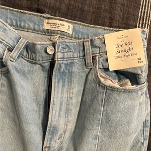 Curve Love Ultra High Rise 90s Straight Jean